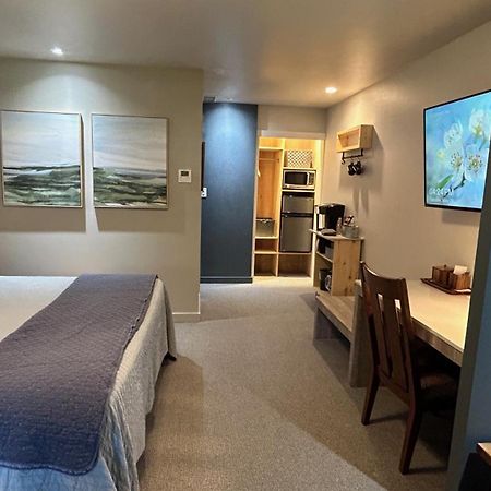 Discovery Inn Friday Harbor Bagian luar foto